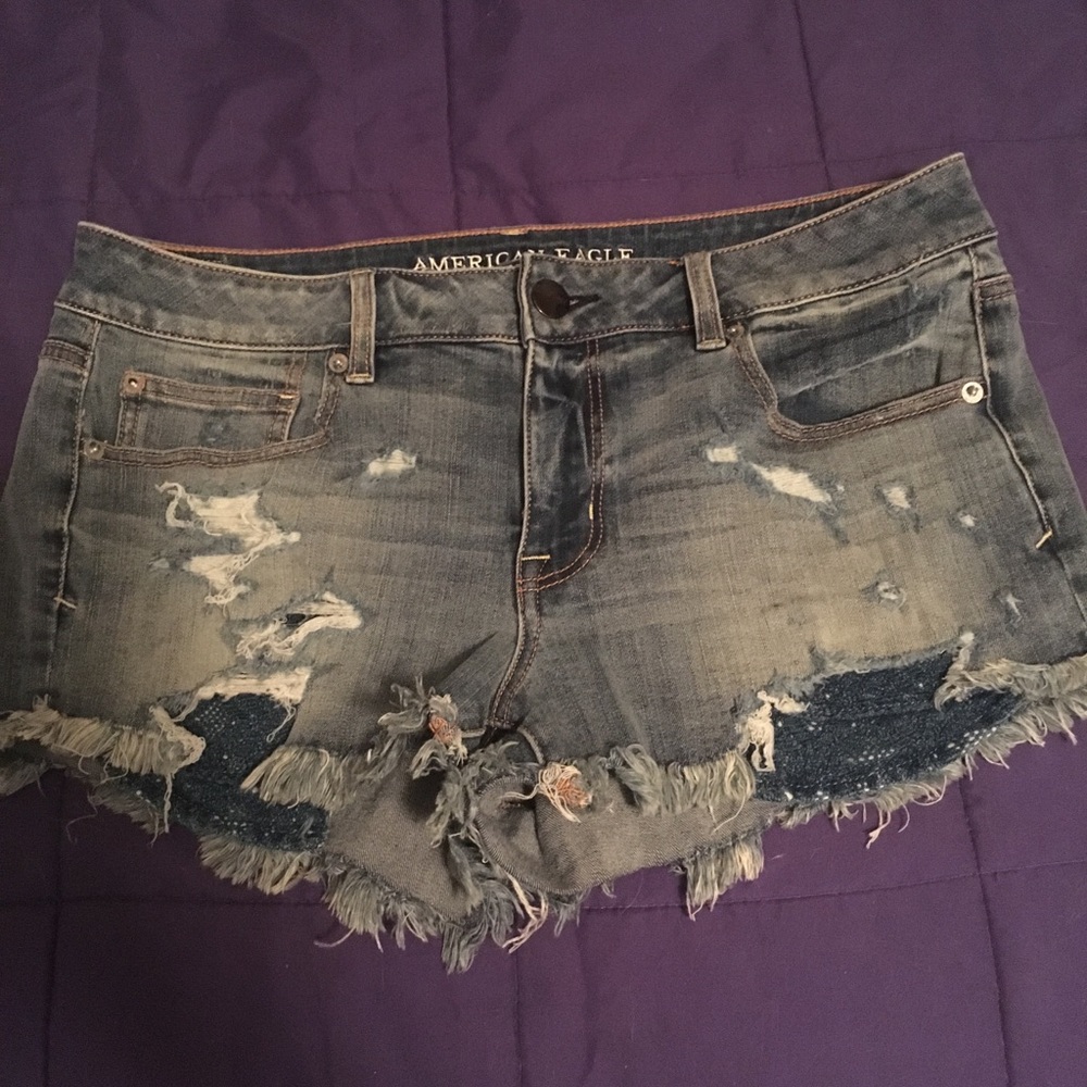 American Eagle short shorts
